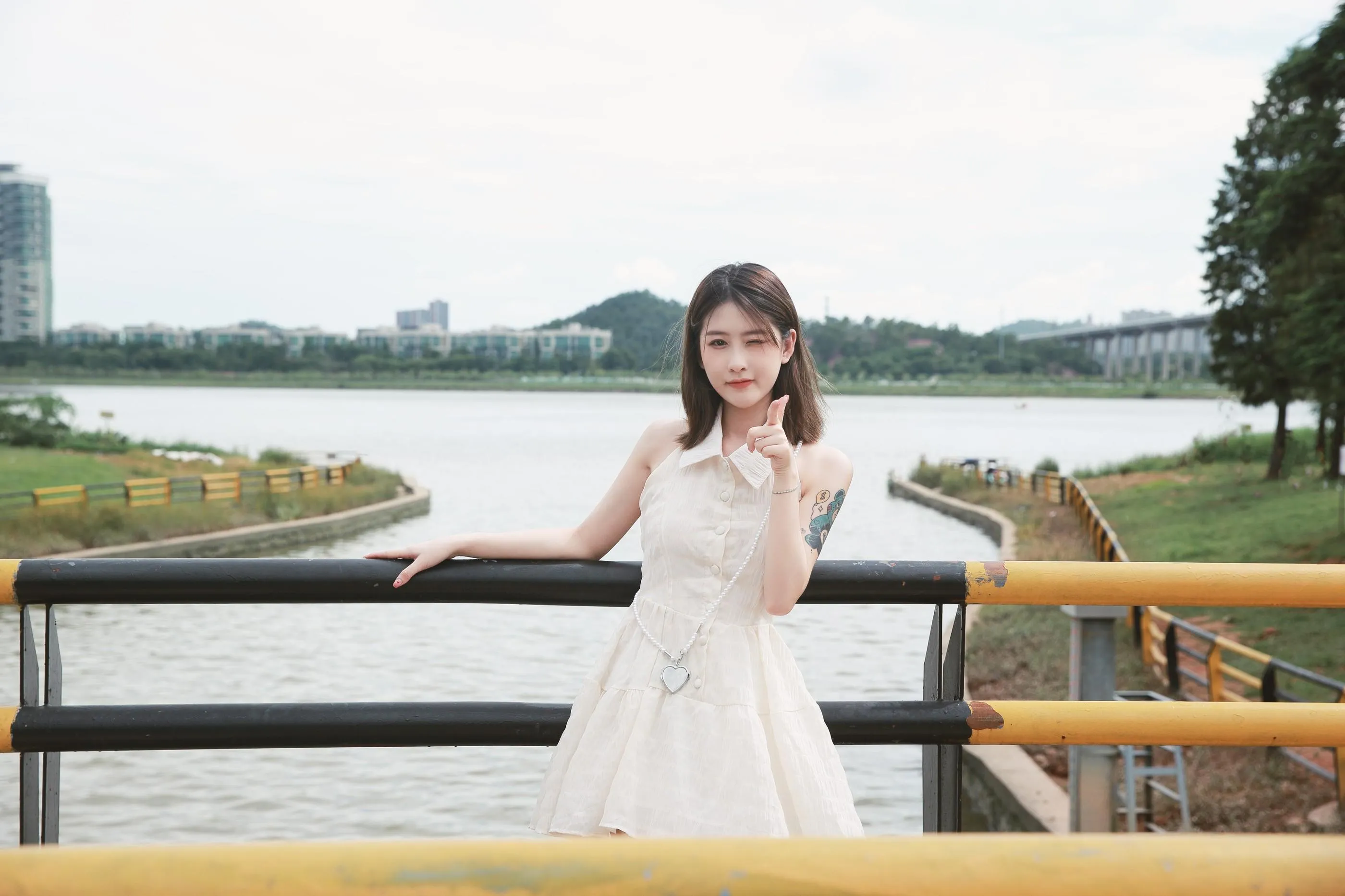 [艺图语] 2022.05.13 人间四月天 蛋挞 [26P]插图3